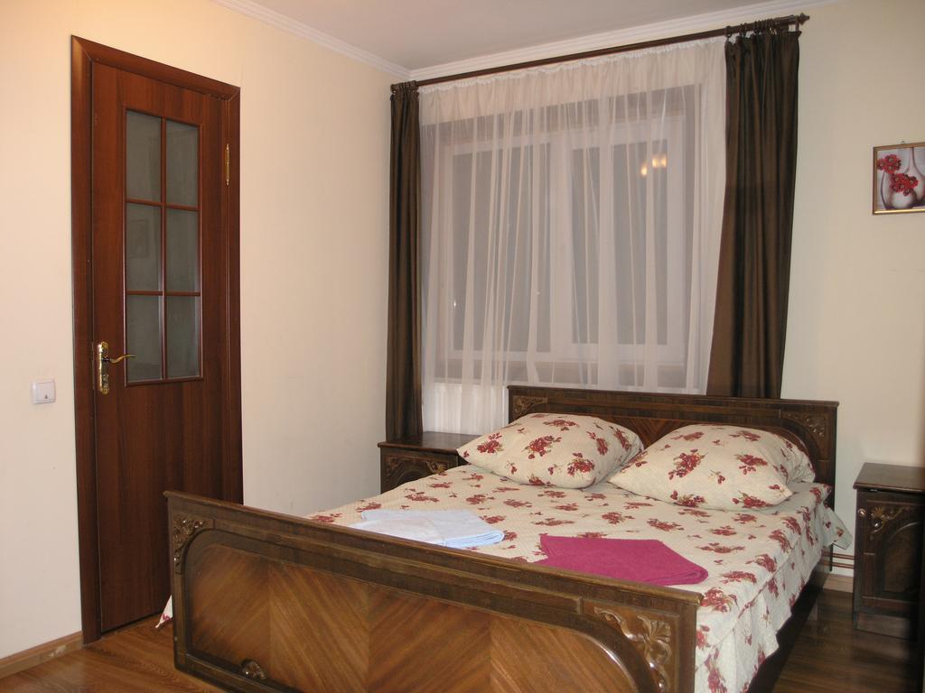 Arnika Tatariv Hotel Exterior photo